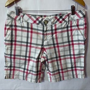 Aeropostale Mid Rise Plaid Shorts Size 14 Pink 97% Cotton 3% Spandex